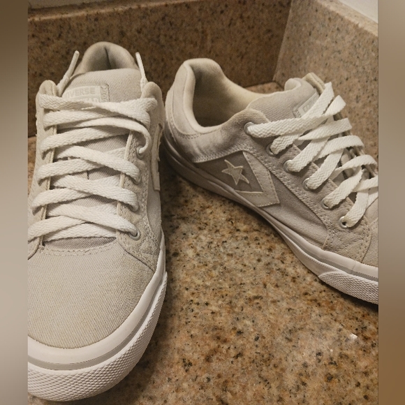 Converse All star unisex gray & white tennis shoes Men's  9  Women's 10.5 - Picture 8 of 15